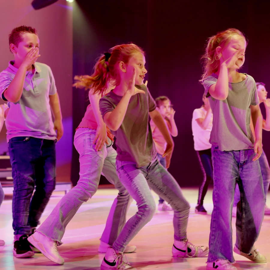 De Vos Dancestudio's - Dansles - Kids Hiphop - Streetdance