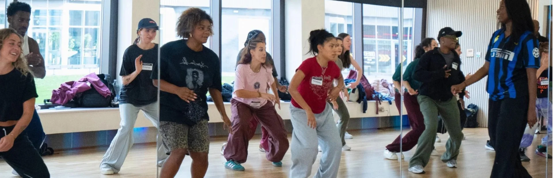 De Vos Dance Studio's - Dansles - Afro